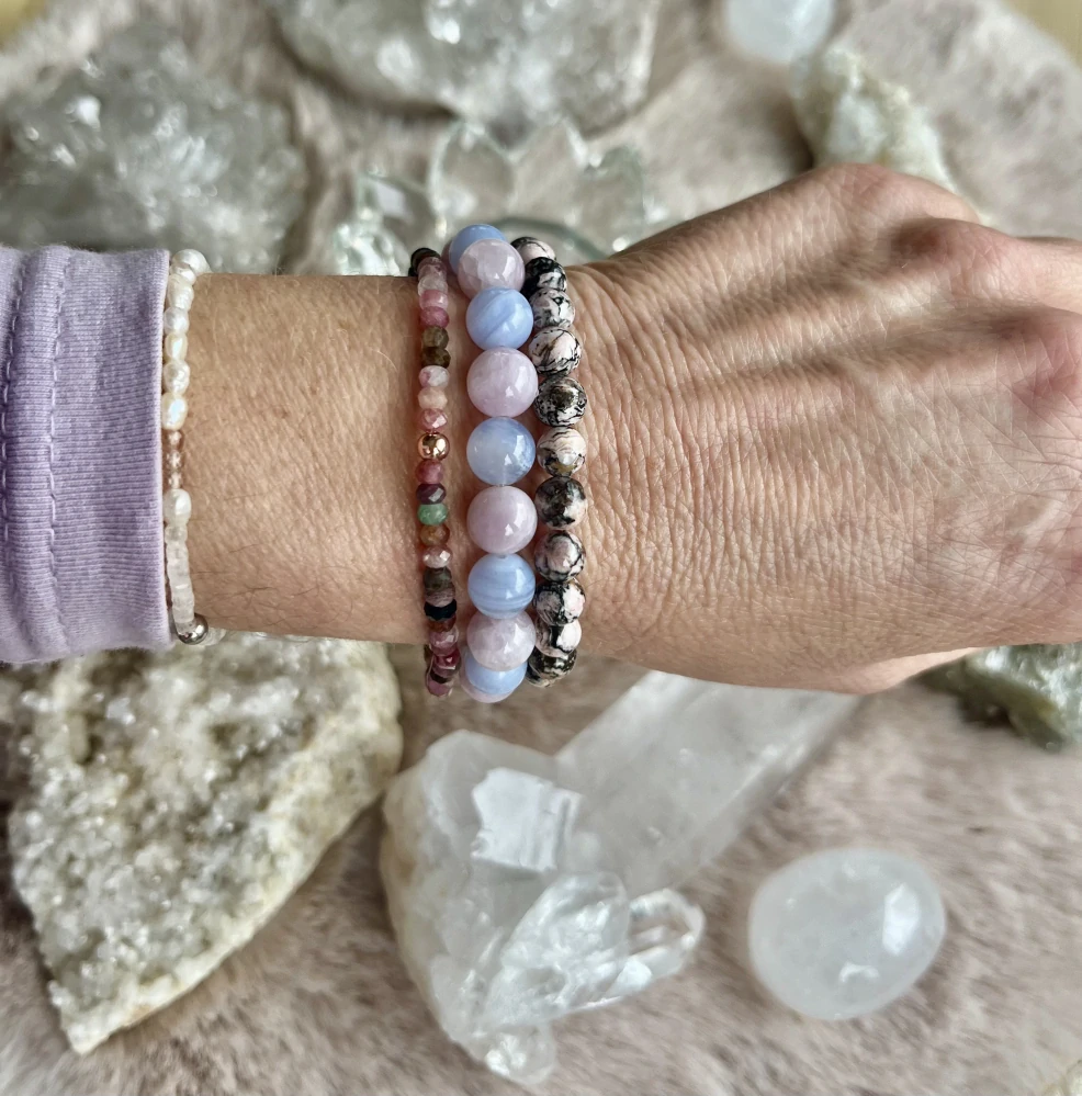 Kunzit s Chalcedonem náramek
