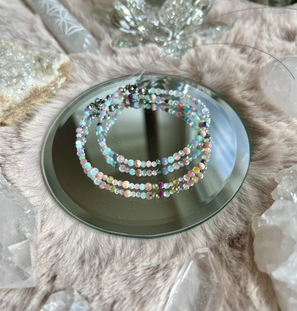 Když kvetou sakury  na krk