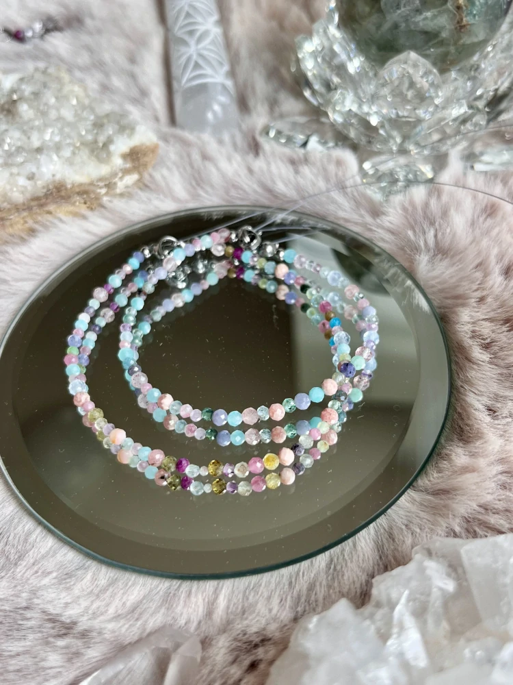 Když kvetou sakury  na krk