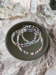 Když kvetou sakury  na krk